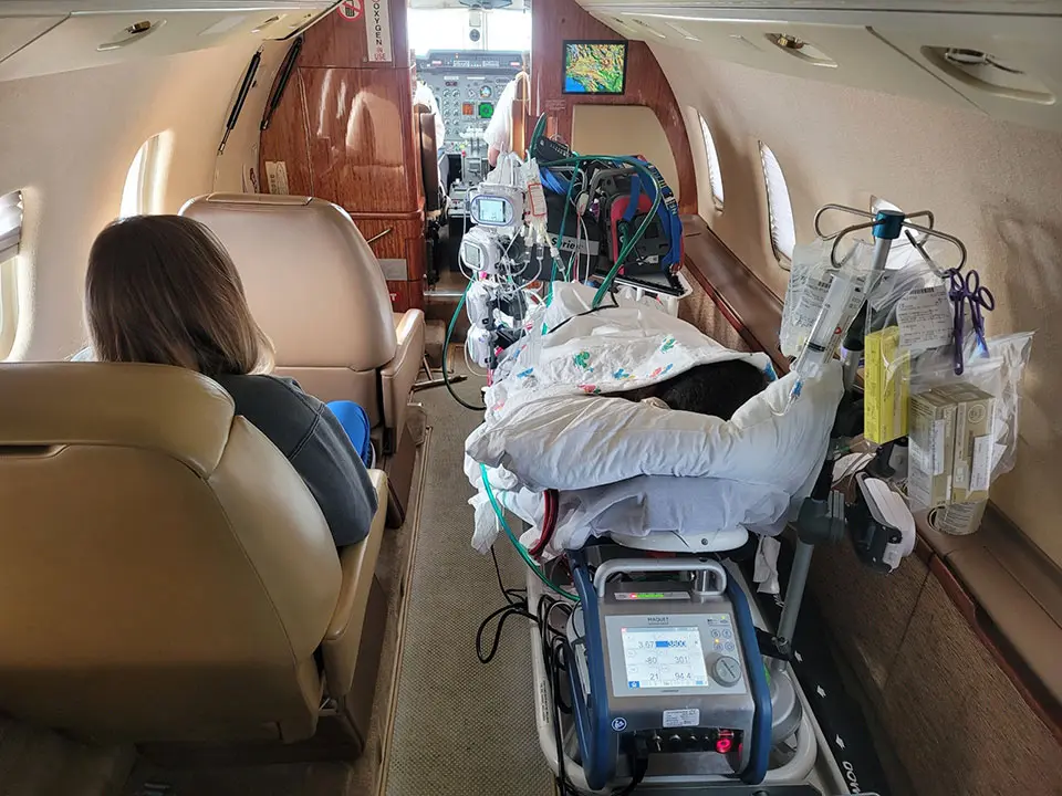 Medical air transport aircraft